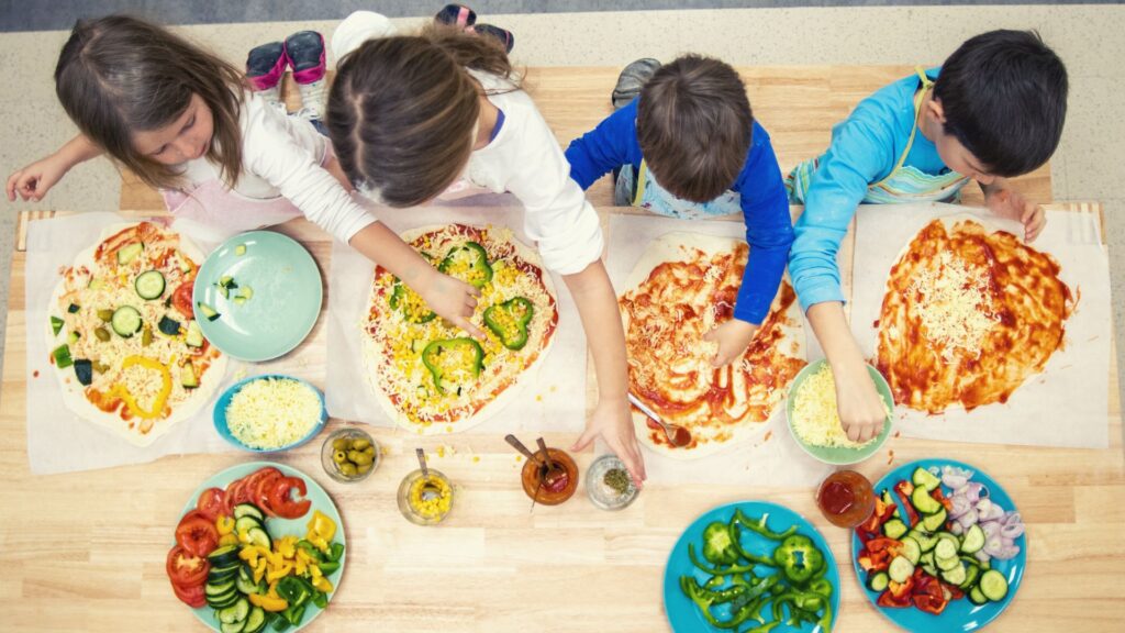making child-friendly pizza with children